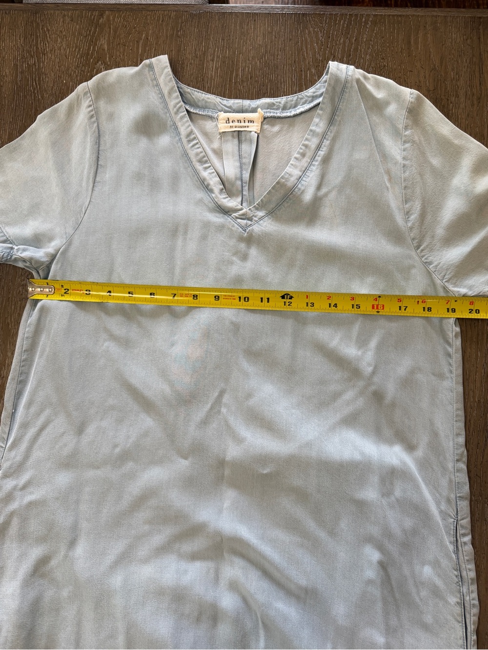 Denim V-Neck Short Sleeve Dress With Pockets - Picture 12 of 14
